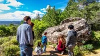 famille dolmen prieur&eacute; 