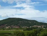 Le village de Salelles. &copy; G&icirc;tes de France