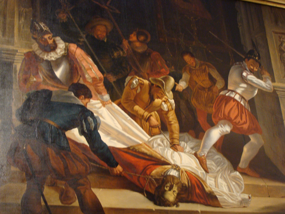 Dans la nuit du 3 au 4 juillet 1573, le corps de Saint-Fulcran, miraculeusement conservé jusqu’alors, est profané